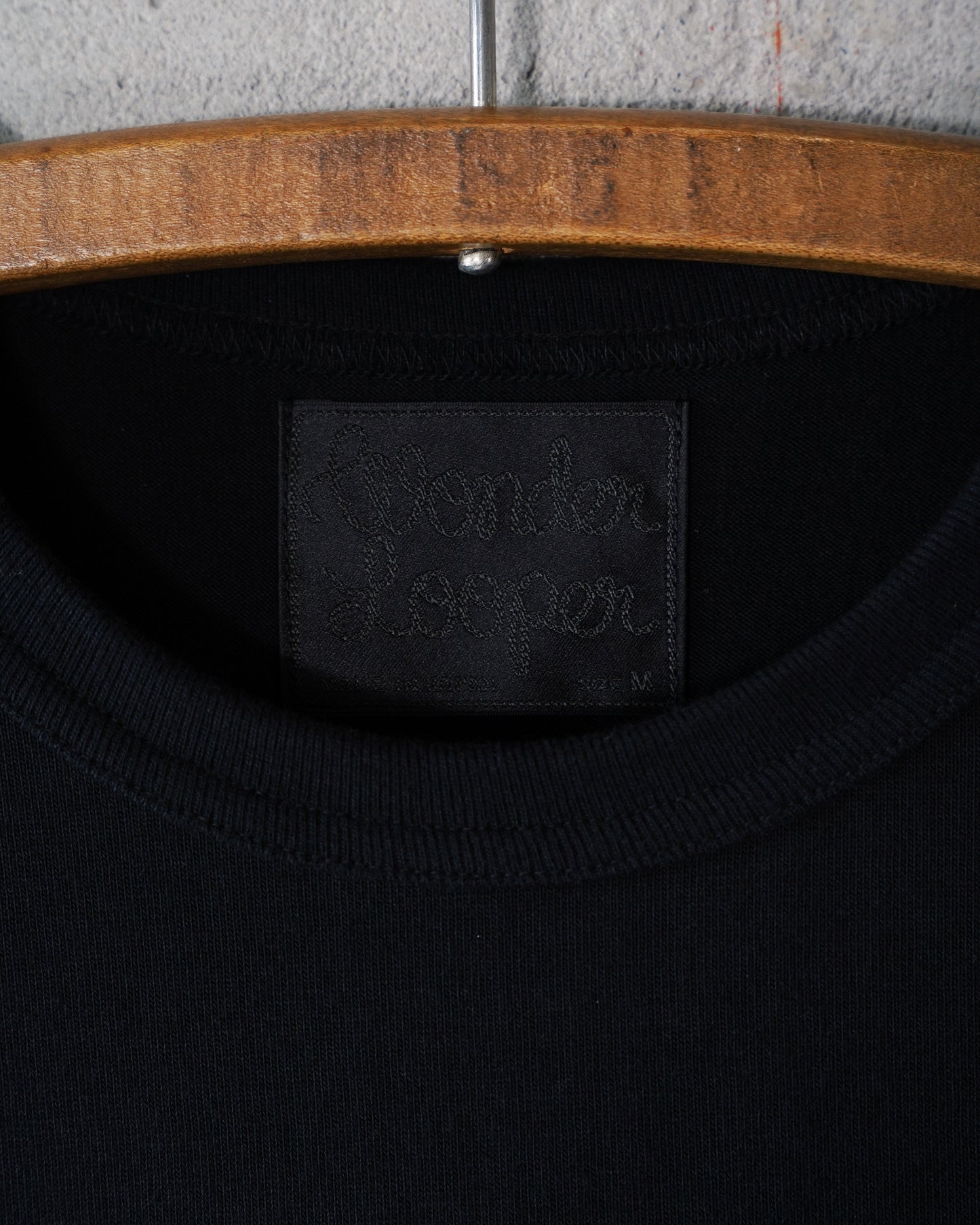 Crewneck T-shirt - Ultimate Pima Tsuriami - Black | Wonder Looper