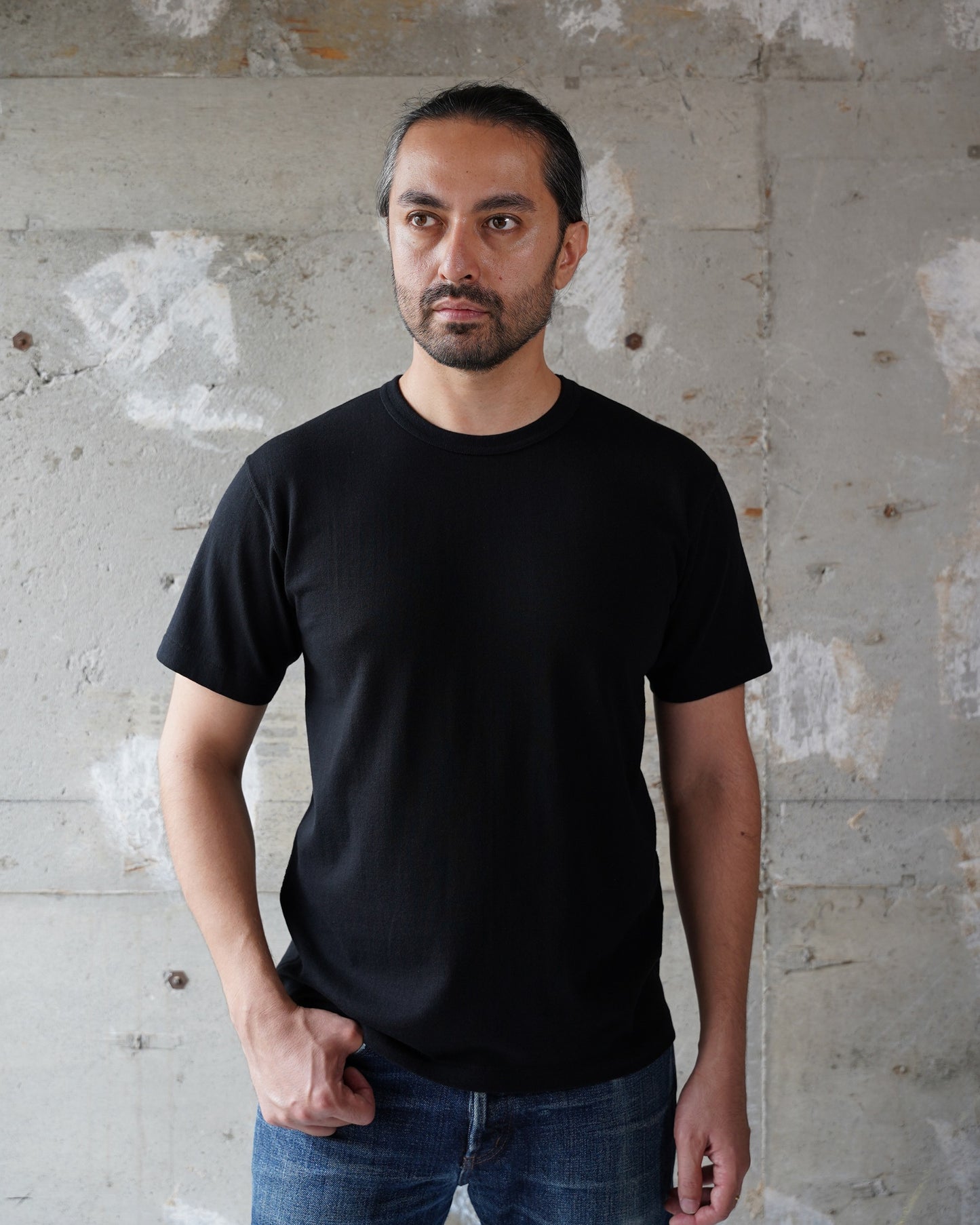 Crewneck T-shirt - Ultimate Pima Tsuriami - Black | Wonder Looper
