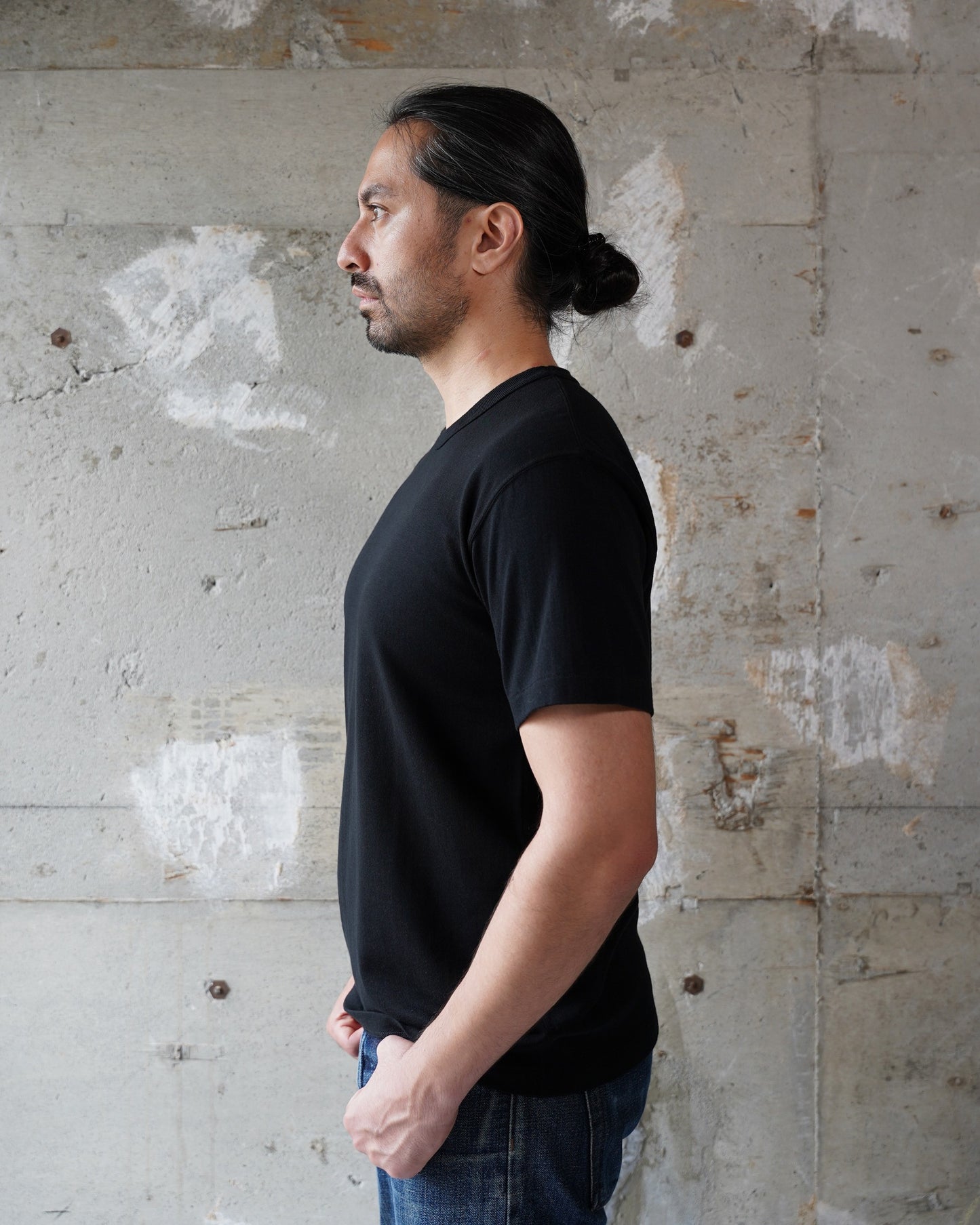 Crewneck T-shirt - Ultimate Pima Tsuriami - Black | Wonder Looper