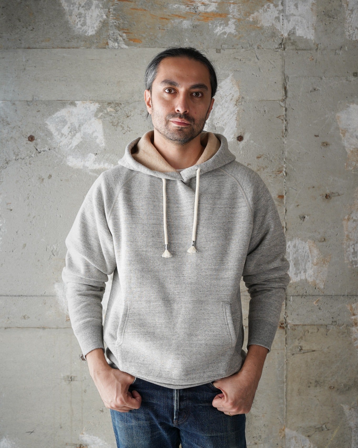 Pullover Hoodie - Fleeced Fox Fiber - Heather Grey | Wonder Looper