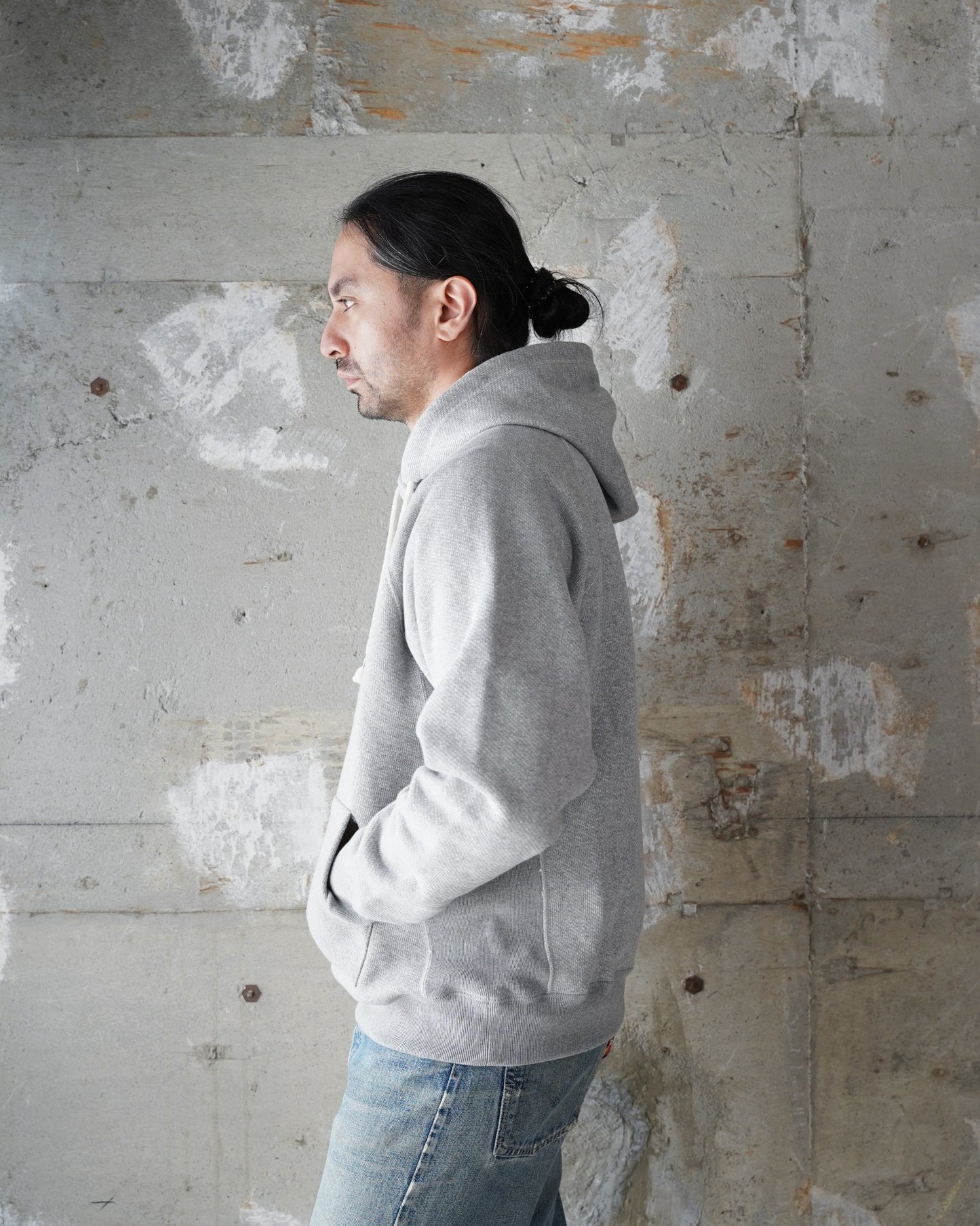 Pullover Hoodie - 701gsm Double Heavyweight French Terry - Heather Grey | Wonder Looper