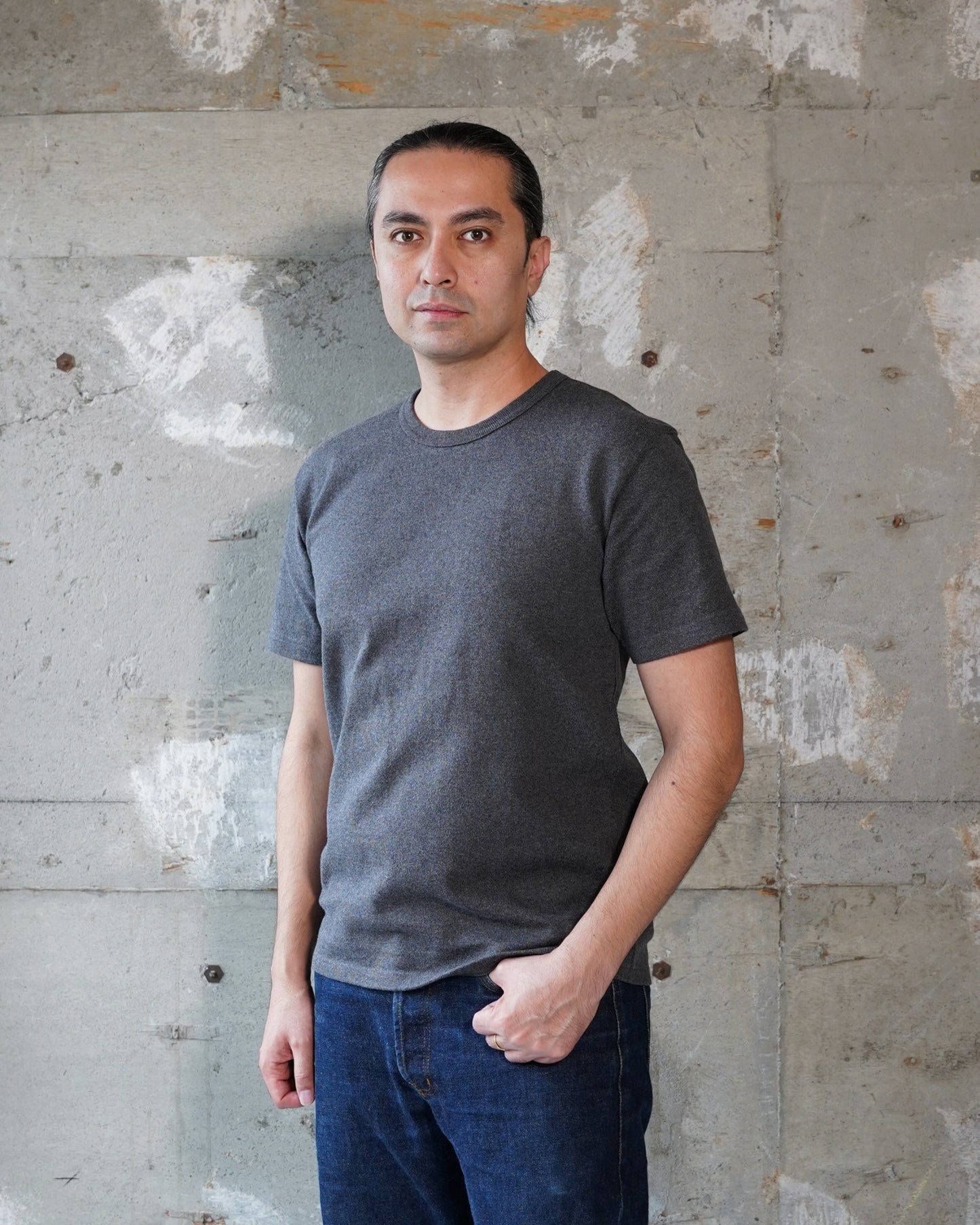 Crewneck T-shirt - Double Heavyweight - Charcoal