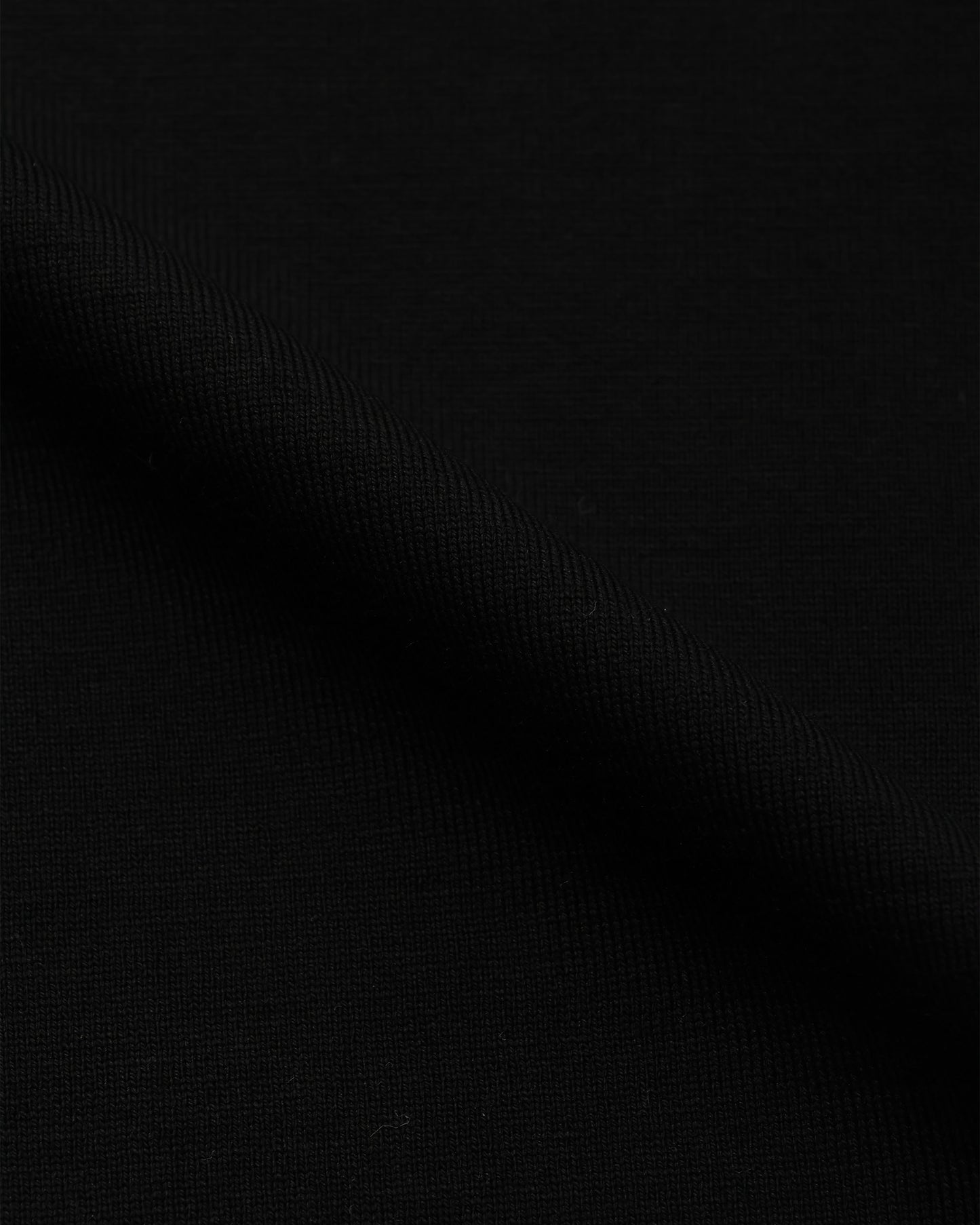 Crewneck T-shirt - Ultimate Pima Tsuriami - Black